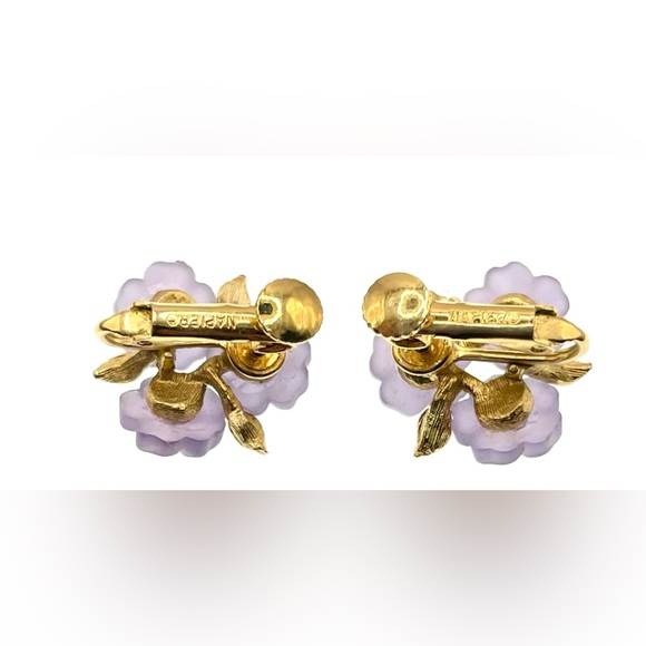 Vintage Signed Napier GoldTone Spring Back ClipOn Earrings Purple Lucite Flowers - Picture 8 of 11